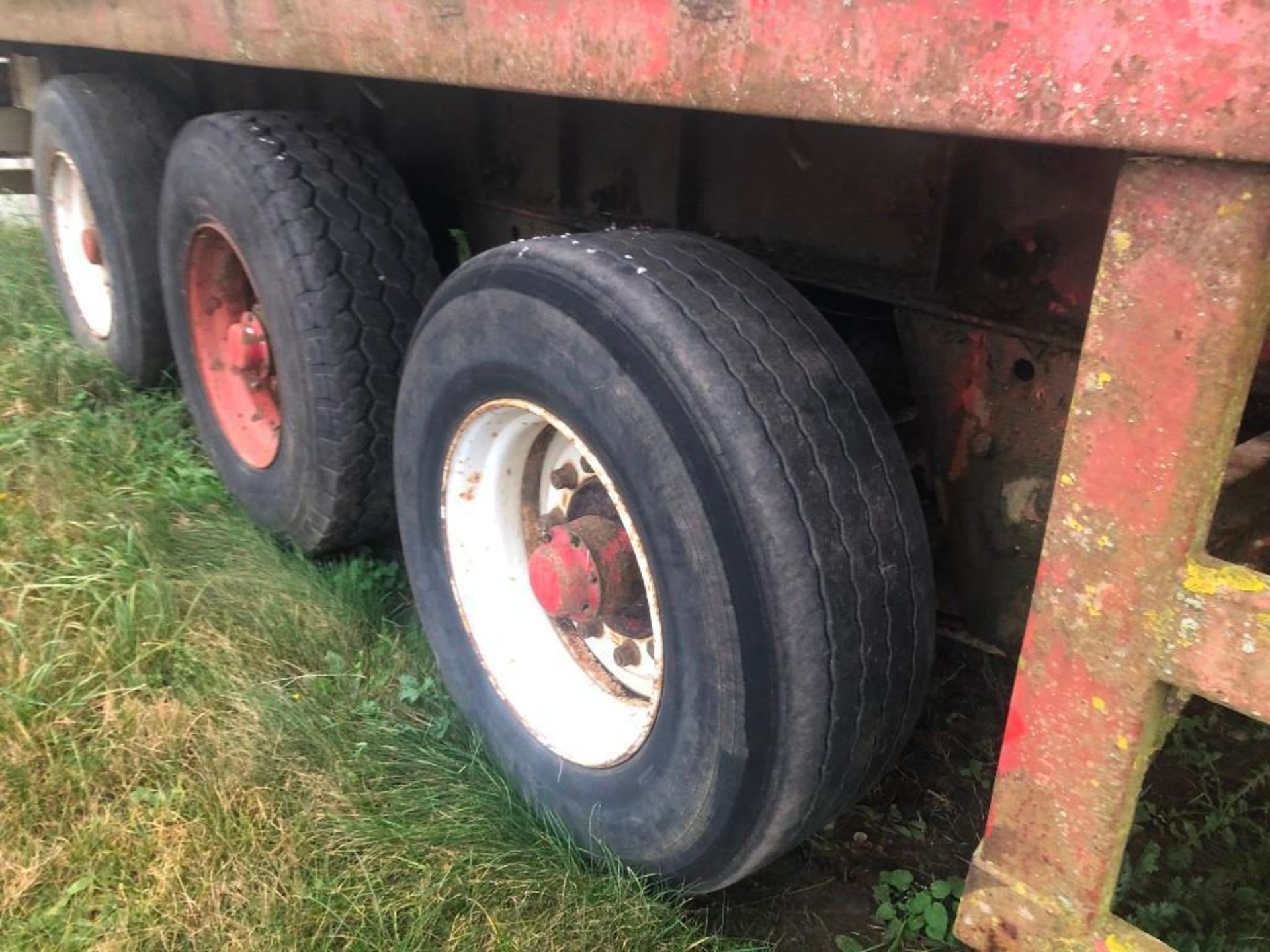 40ft Flat Bed Trailer - Image 9 of 11