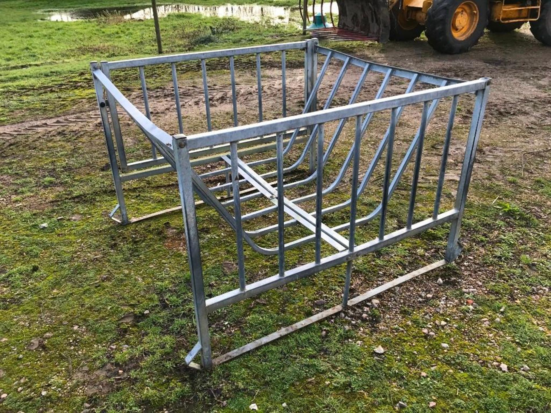 Sheep Round Bale Cradle Feeder - Image 6 of 15