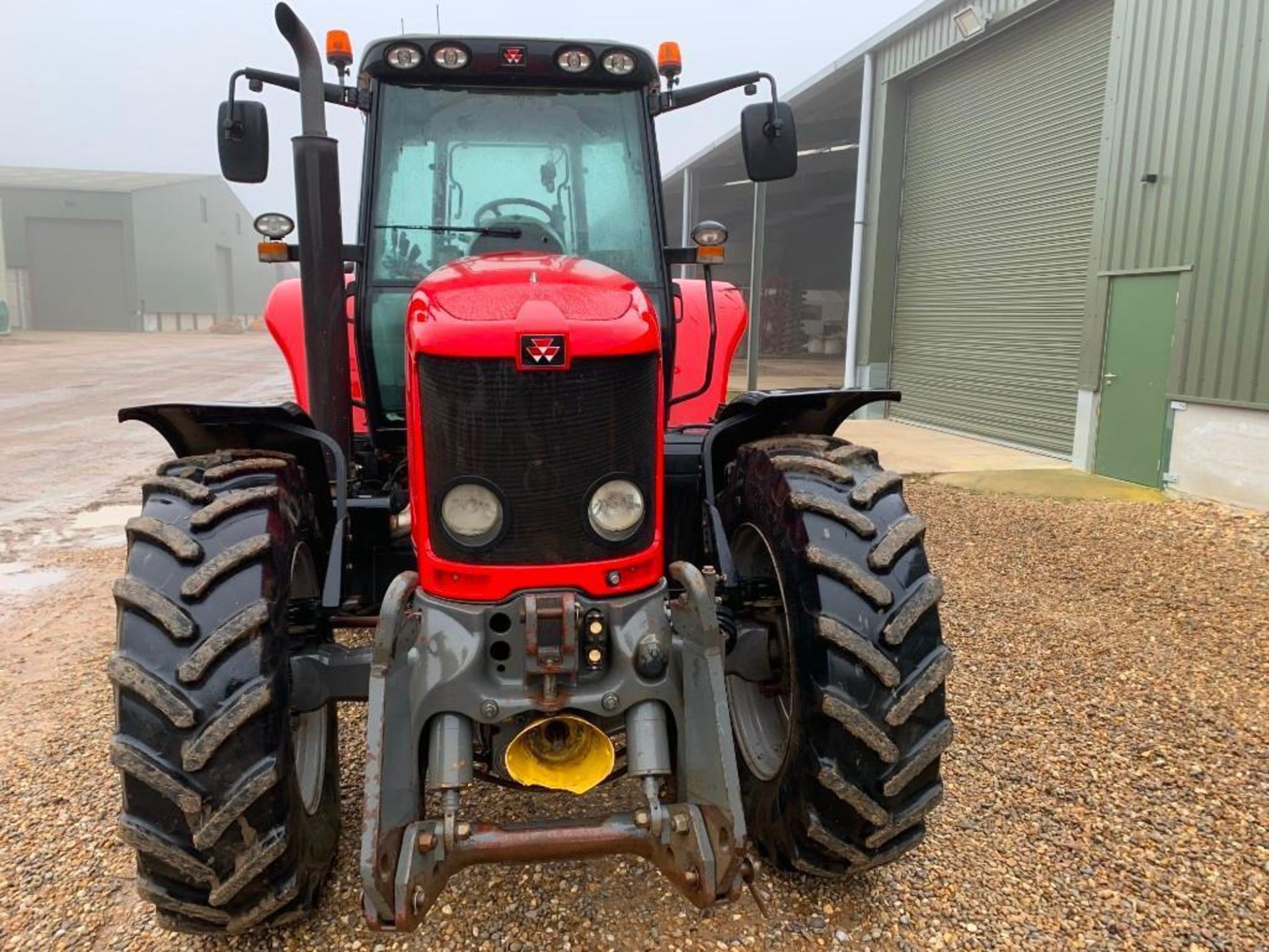 Massey Ferguson 6480 Dyna - 6 2011 - Image 4 of 7