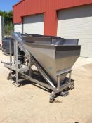 Stainless Steel Hopper With Elevator