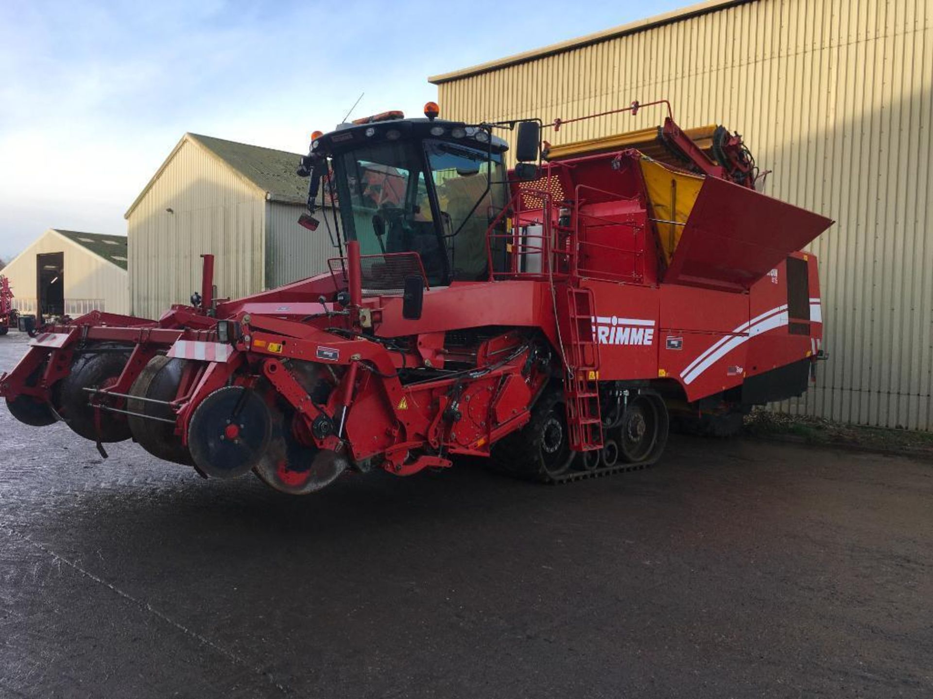 2013 Grimme Tectron 415 4 row self-propelled potato harvester - Image 4 of 12