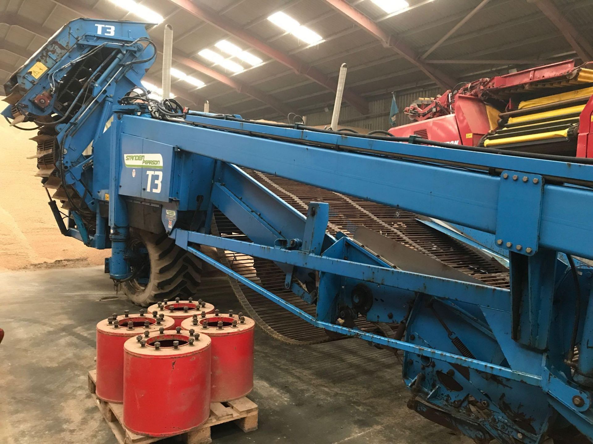 2009 Standen Pearson T3 3 row trailed potato harvester - Image 7 of 10