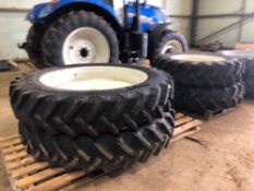 Set BKT Agrimax 380/85R34 front and 380/90R50 rear row crop wheels and tyres to suit New Holland
