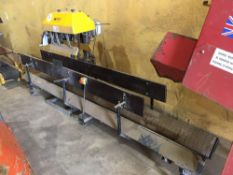 Walthambury bag stitcher with 3m approx. V conveyor, spares or repairs 3ph