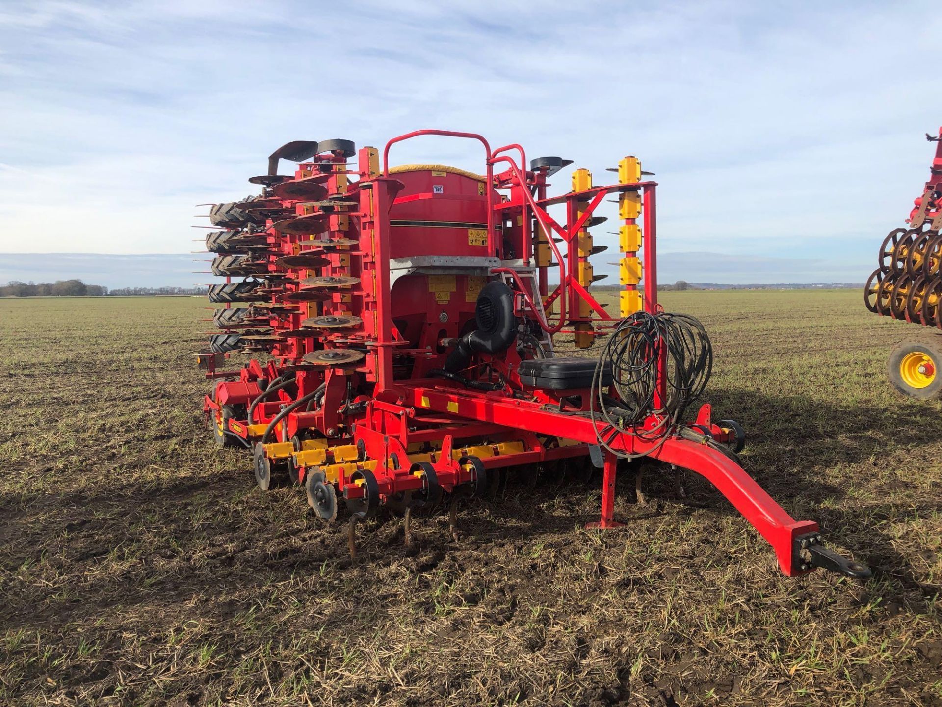 2014 Vaderstad Rapid A 600S drill, twin disc, tyres, spaced coulters and tramline markers. Serial No