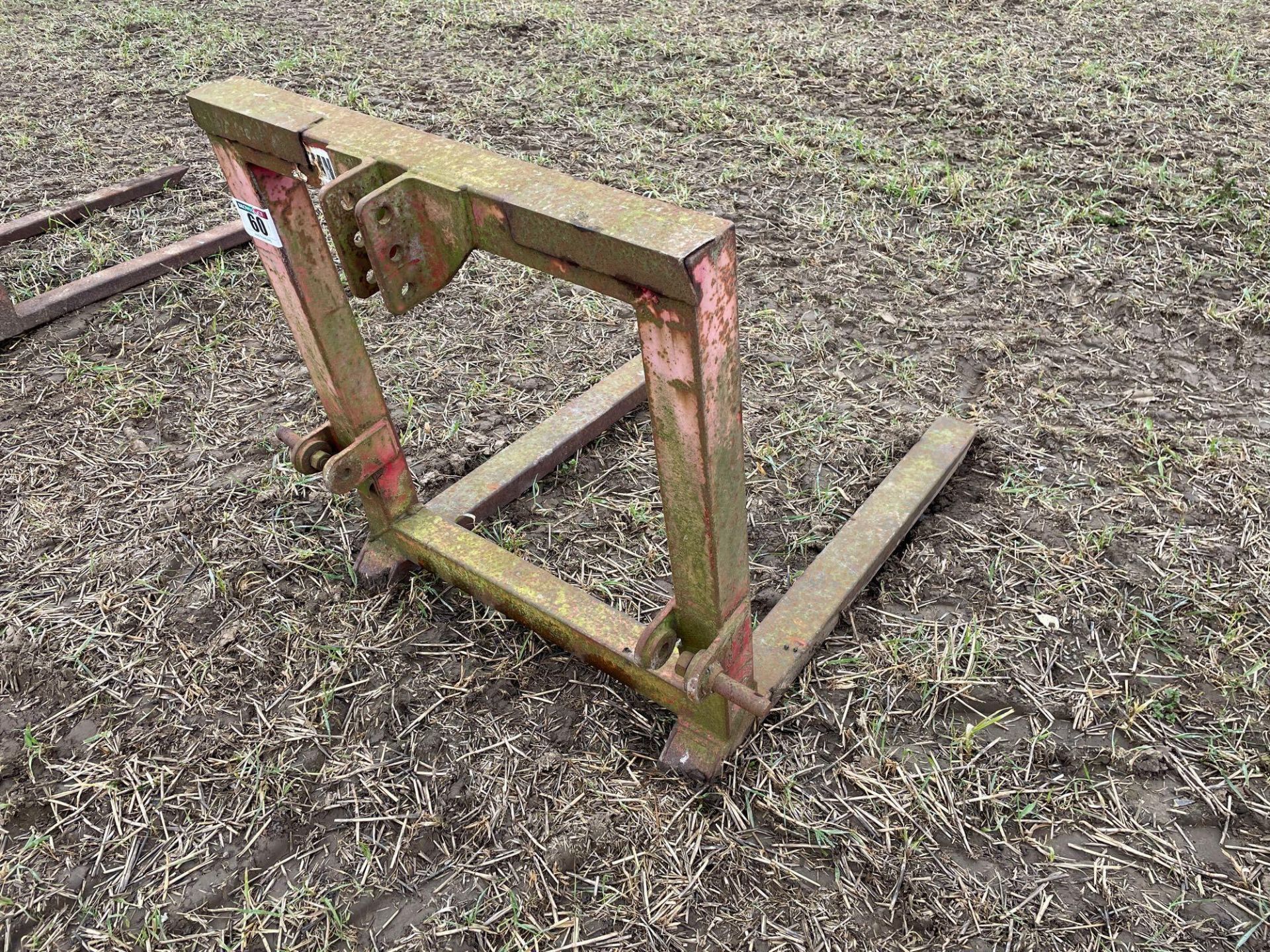 Forklift tines, linkage mounted