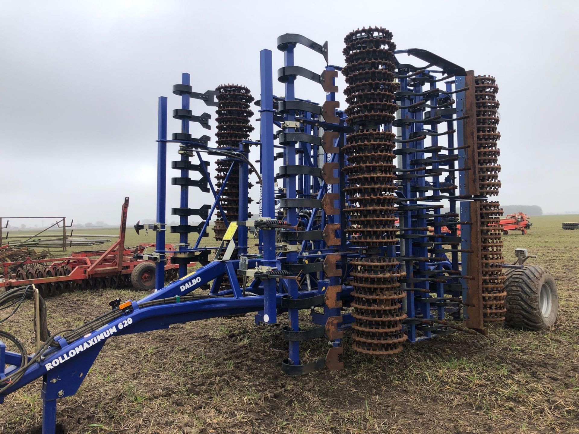 2020 Dalbo Rollomaximum 620 6.2m seed bed cultivator, front and rear rollers, levelling boards, hydr - Image 9 of 10