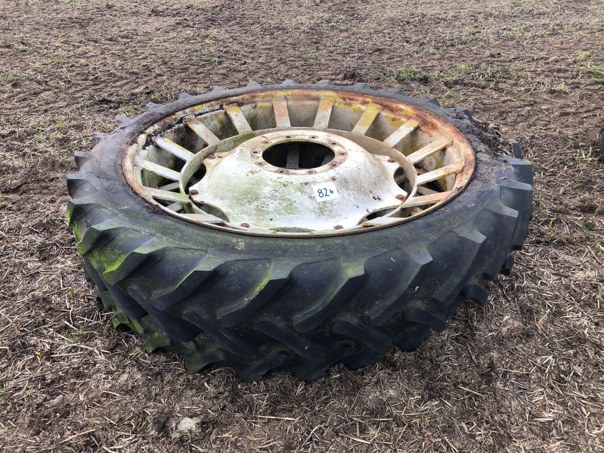 Pair 11.2R48 row crop wheels and tyres