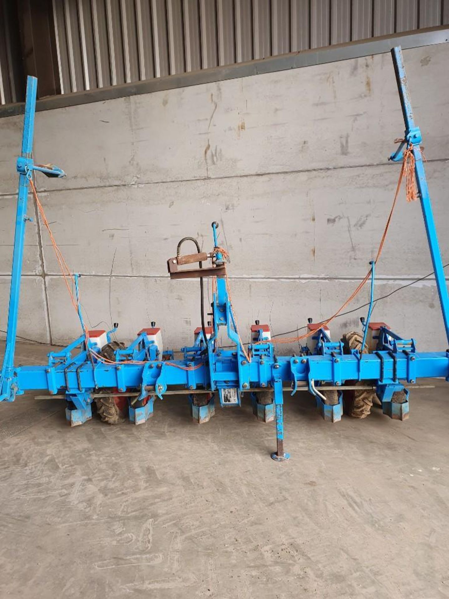 Monosem 6 Row Sugar Beet Drill