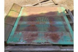 John Deere C670 Combine Feeder House Bean Grill Bottom