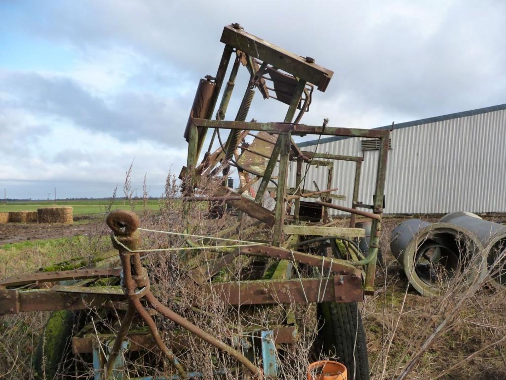 Cooks Bale Sledge and Grab - Image 3 of 4