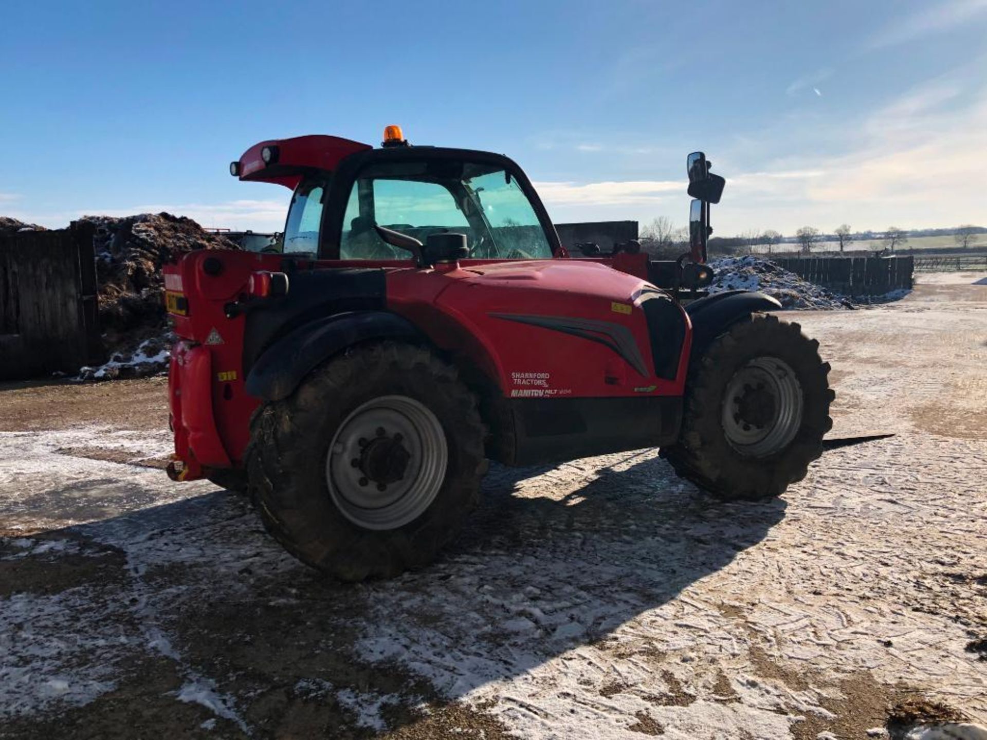 2017 Manitou MLT634 PS 120 materials handler with pallet tines on 460/70R24 wheels and tyres. Air-co - Image 9 of 25
