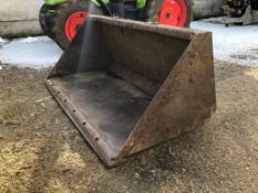 Cherry Products general purpose bucket with Manitou attachments
