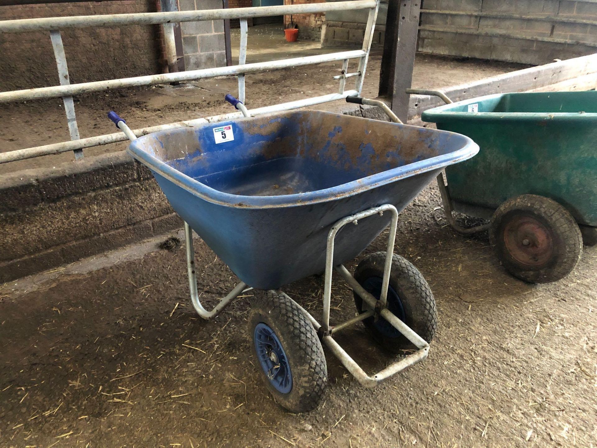 Wheelbarrow