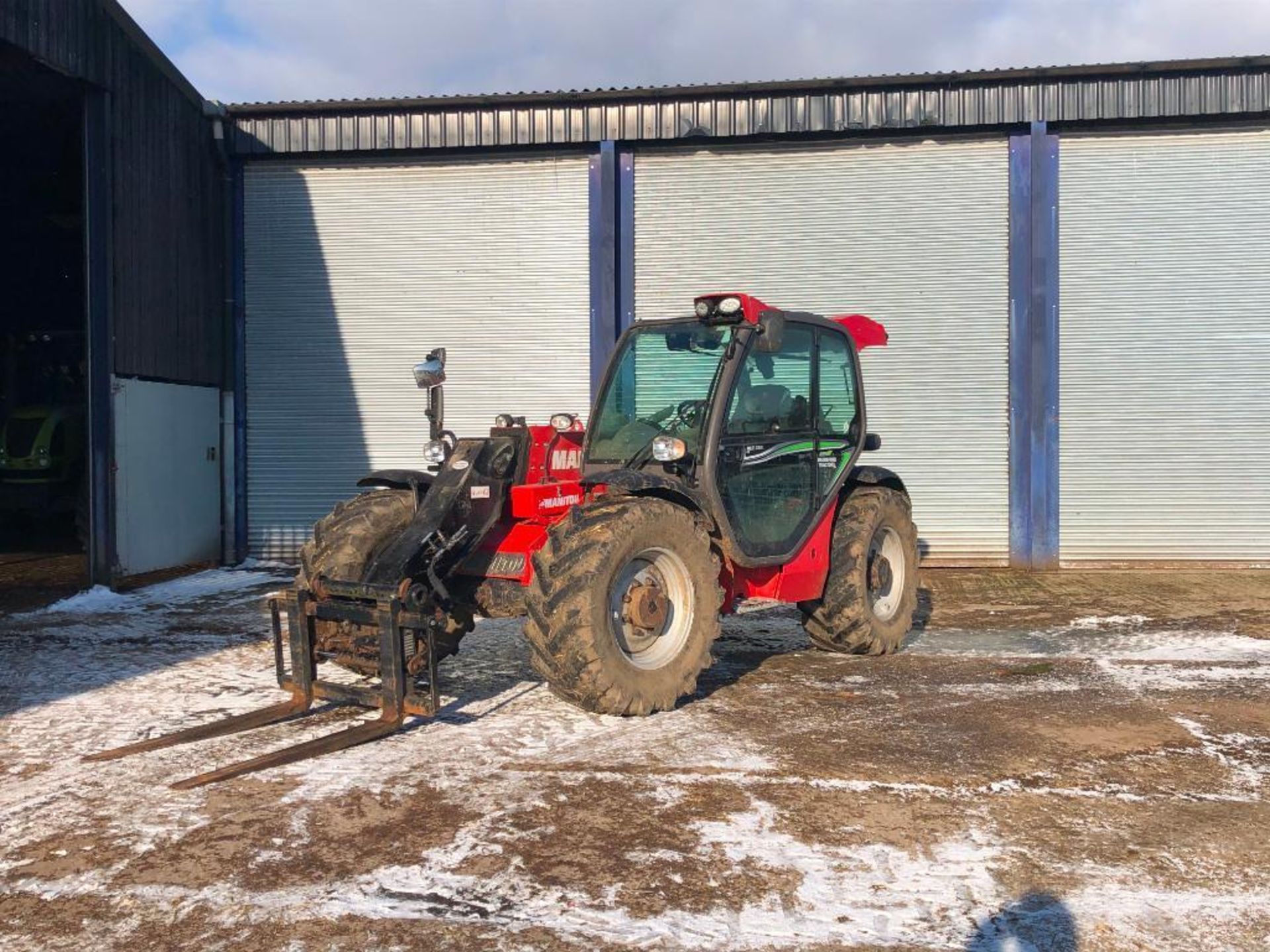 2017 Manitou MLT634 PS 120 materials handler with pallet tines on 460/70R24 wheels and tyres. Air-co - Image 12 of 25