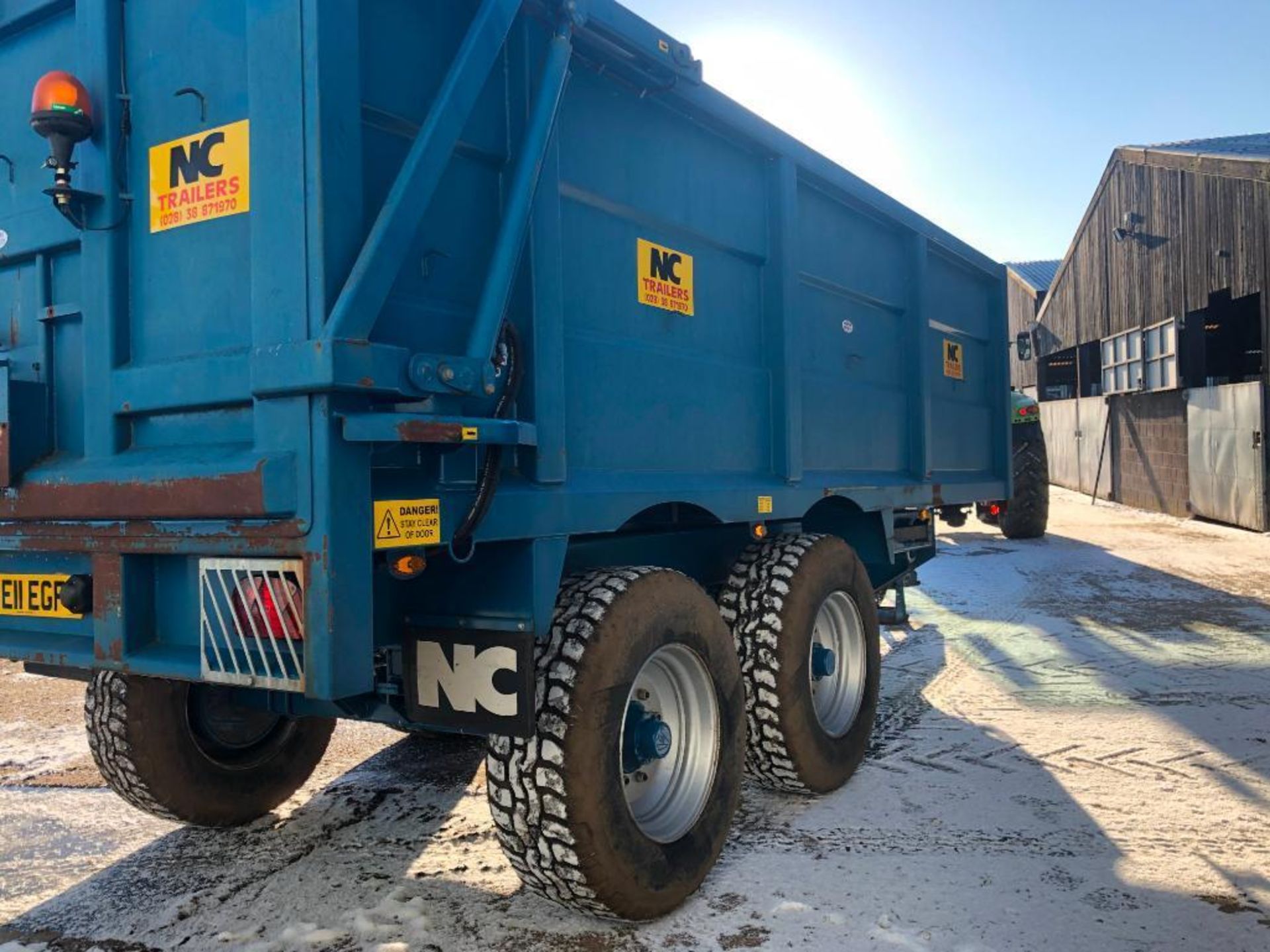 2011 NC 1845 - 12t twin axle grain trailer, sprung drawbar, hydraulic tailgate on 385/65R22.5 wheels - Image 8 of 13