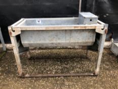 IAE 4ft galvanised drinking trough