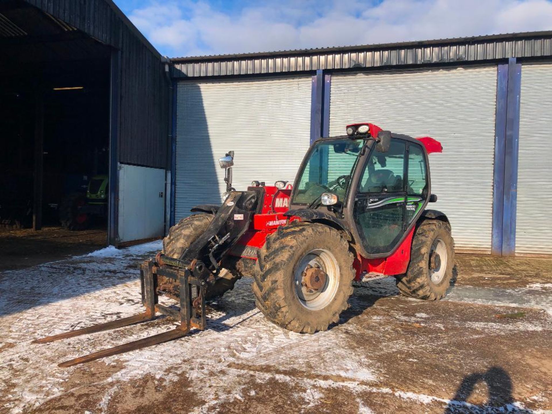 2017 Manitou MLT634 PS 120 materials handler with pallet tines on 460/70R24 wheels and tyres. Air-co - Image 11 of 25