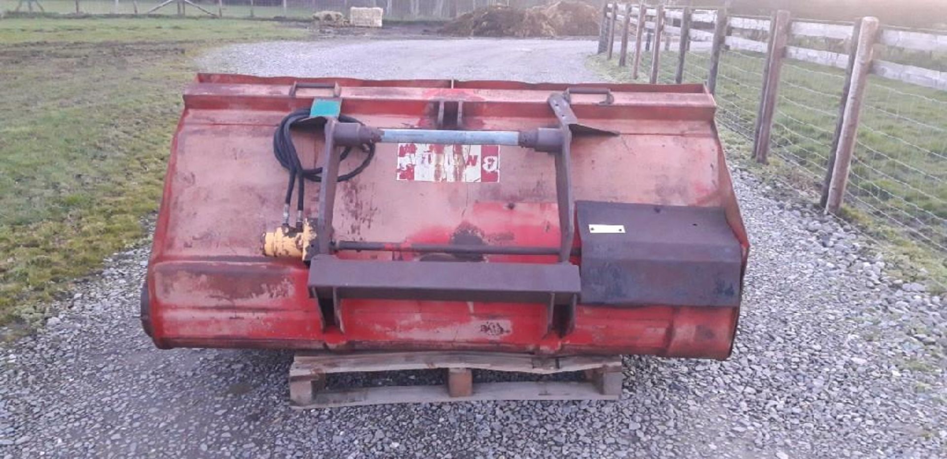 Tullow Auger Feed Bucket - Image 5 of 11