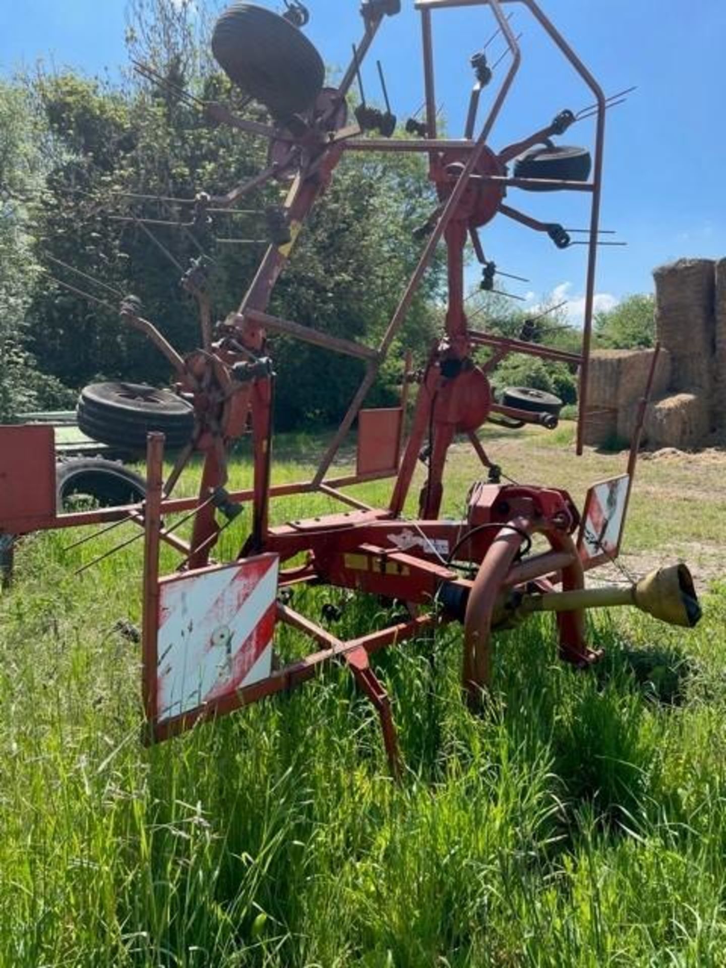 Kuhn 6m Hay Turner - Image 3 of 4