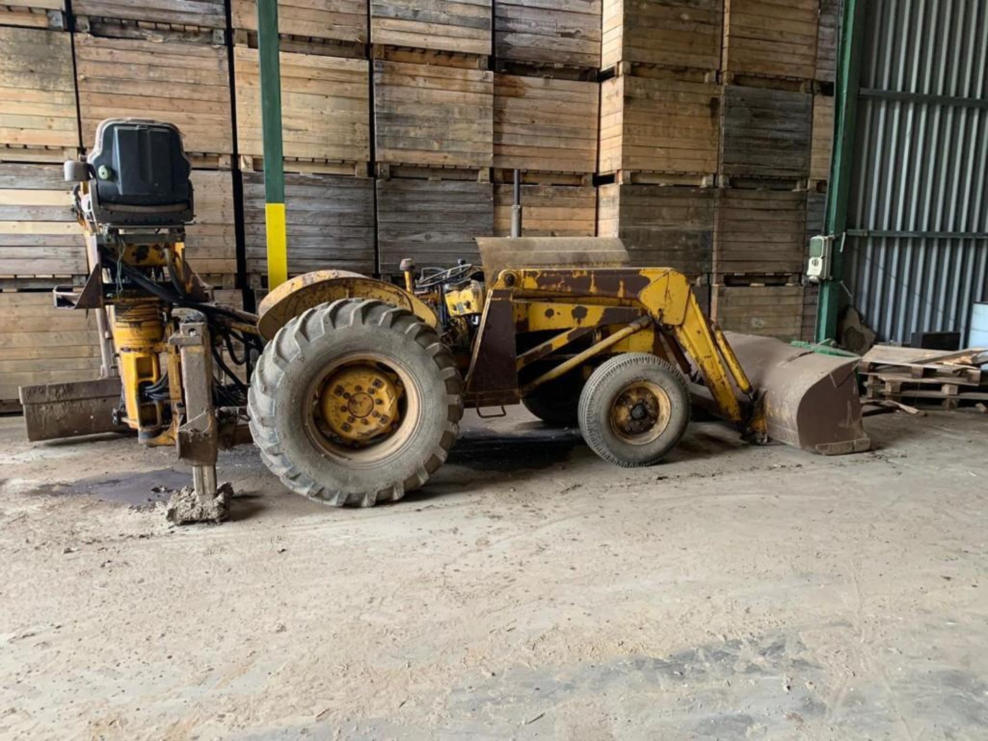 Massey Ferguson 203 Industrial - Image 3 of 21