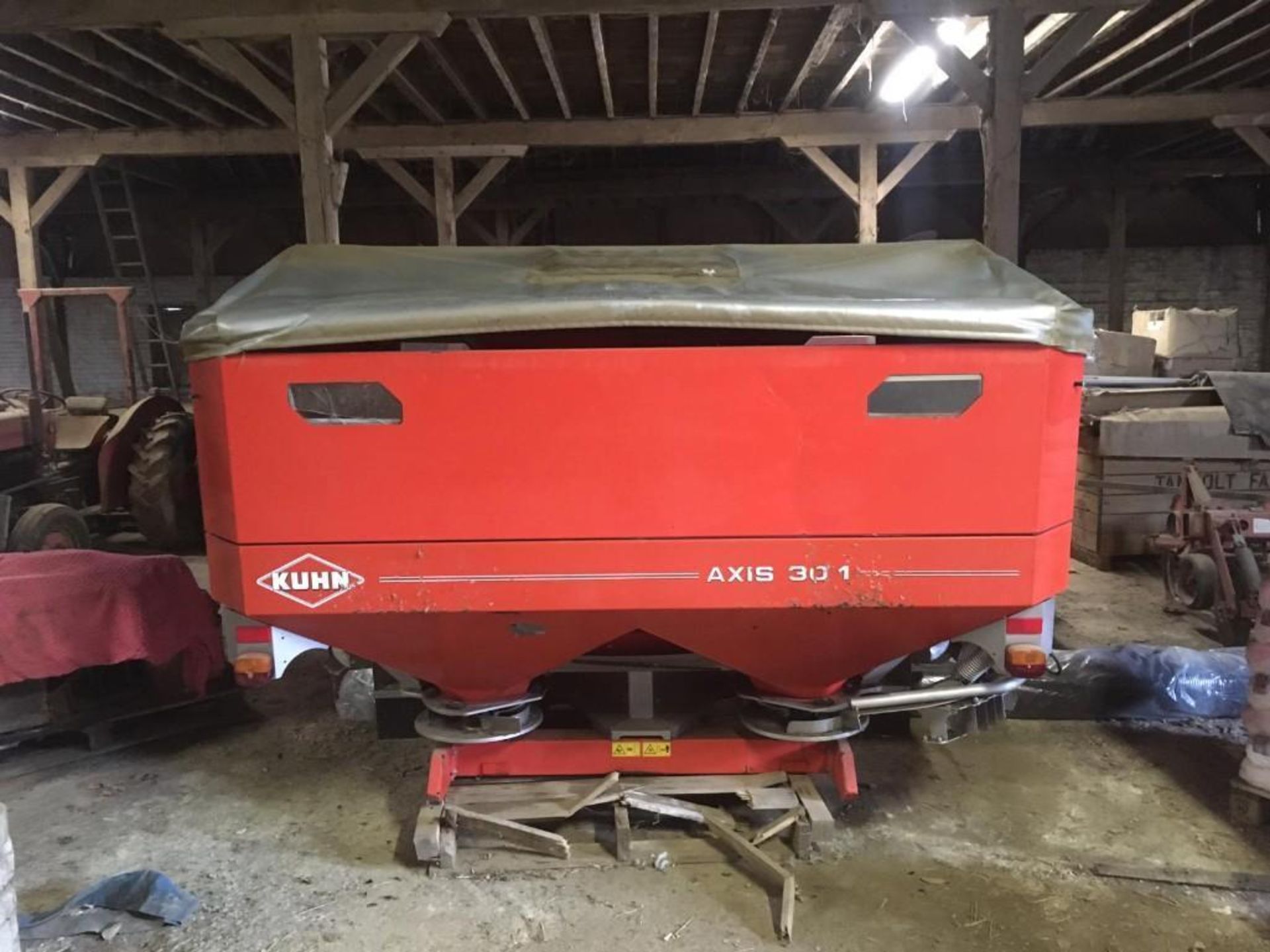 Kuhn Axis 30.1