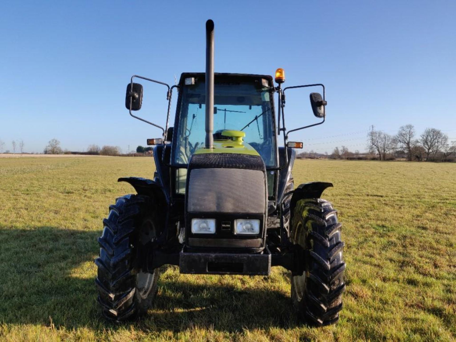 Valtra Valmet 6300 - near Nottingham, Nottinghamshire - Image 3 of 4