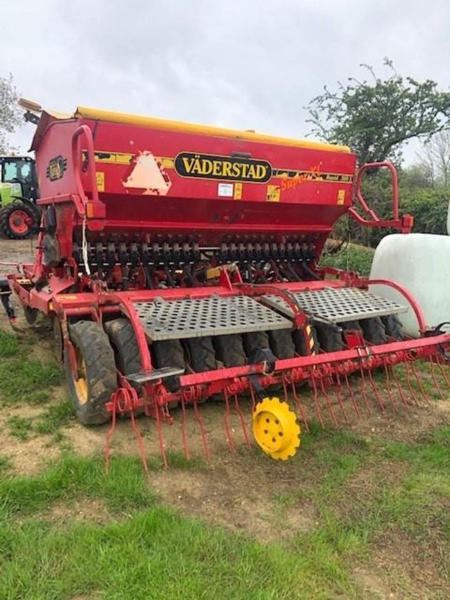 Vaderstad 3M Rapid 300S Drill - Image 2 of 10