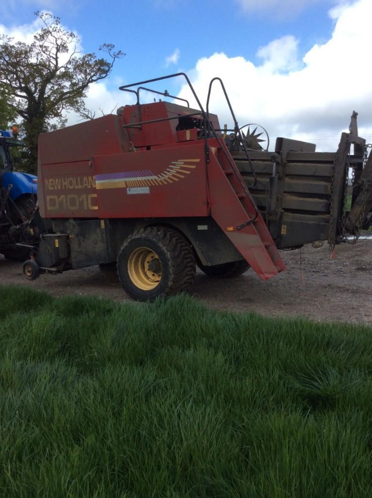 New Holland D1010 S Baler