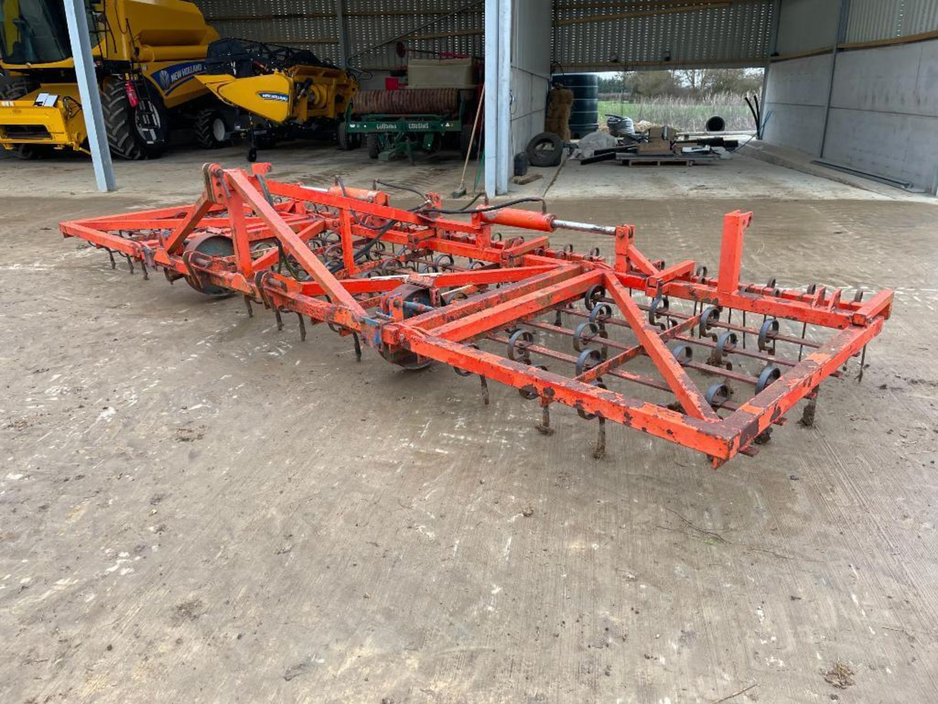 Springtine cultivator 6m hydraulic folding with following tines - Image 3 of 10
