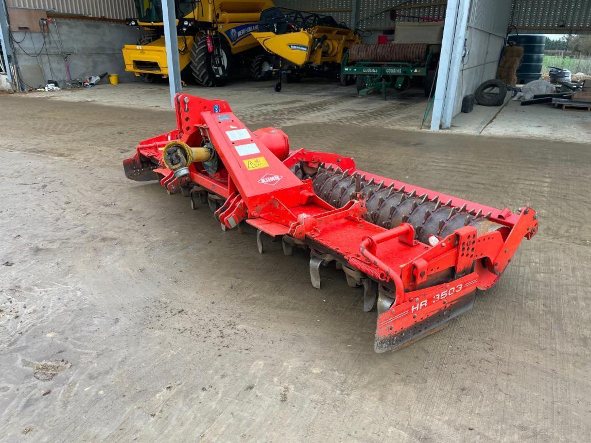2007 Kuhn HR3503D 3.5m power harrow with rear packer roller. Serial No: E0441. ​​​​​​​N.B. Instructi - Image 3 of 12