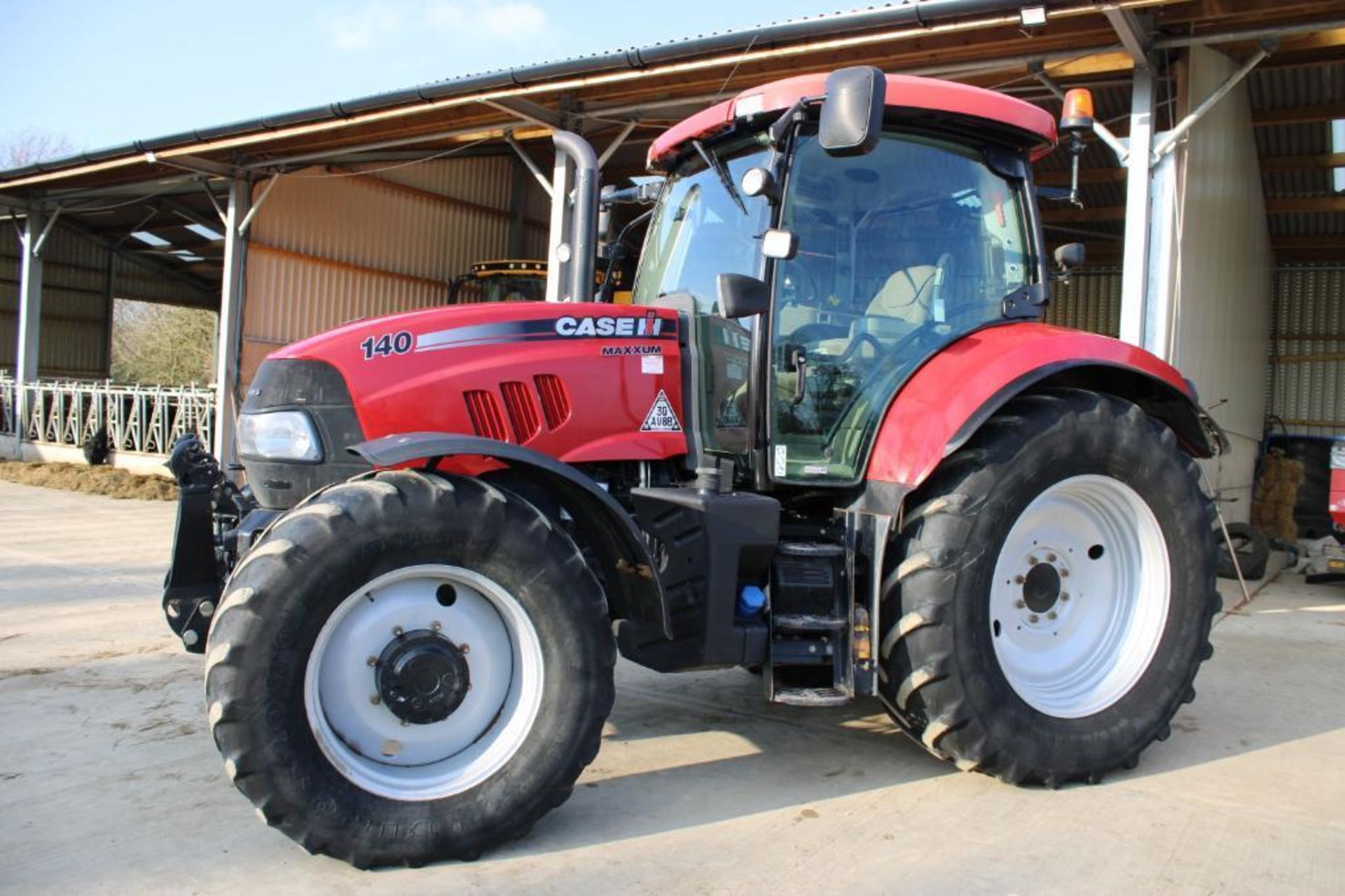 2013 Case Maxxum 140 50kph 4wd Powershift tractor with multicontroller joystick, front linkage, cab - Image 24 of 40