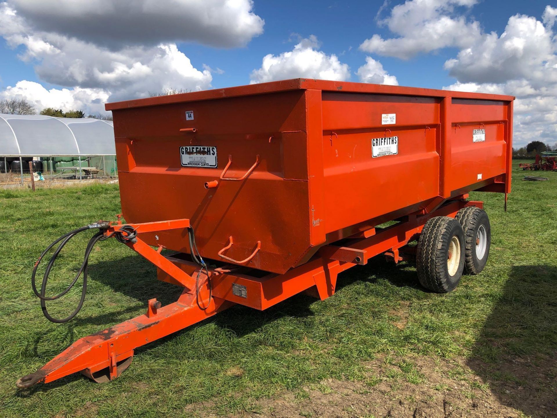 1984 Griffiths GT80 10t twin axle hydraulic tipping grain trailer with manual tailgate and grain chu