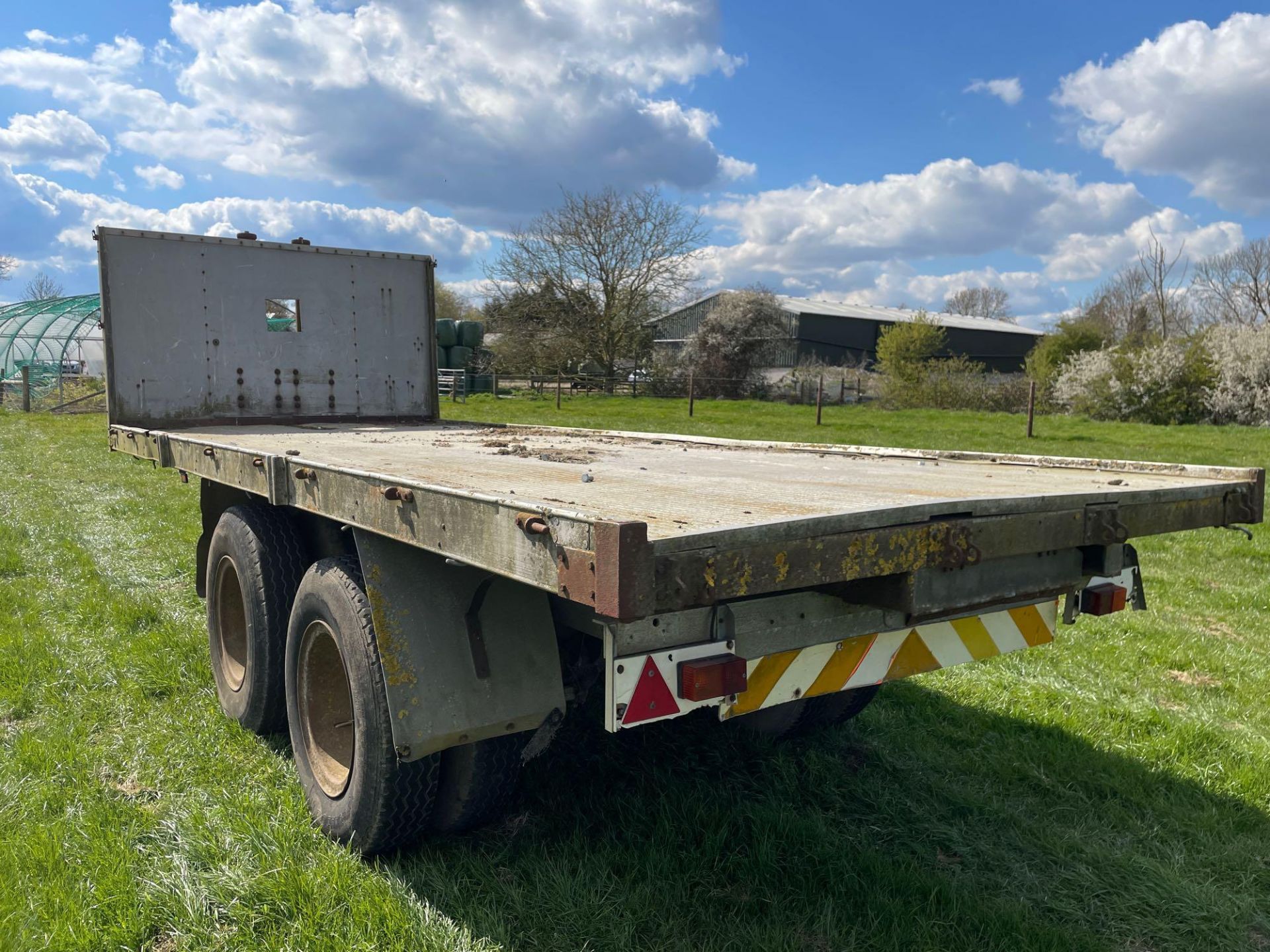 Flat bed 21ft hydraulic tipping trailer twin axle - Image 4 of 4