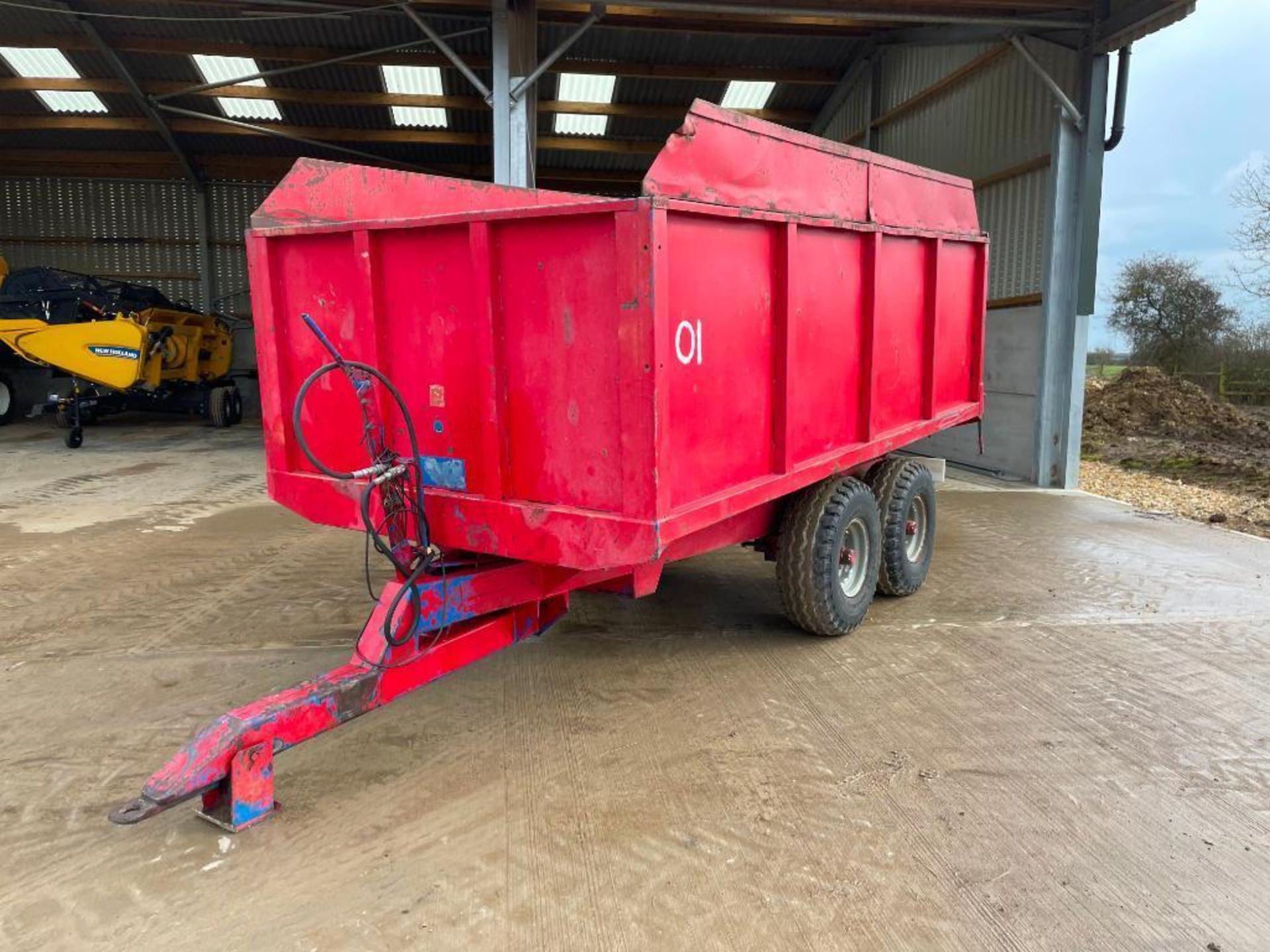 1978 AS Marston 9t twin axle hydraulic tipping grain trailer with manual tailgate and grain chute. S - Image 3 of 15