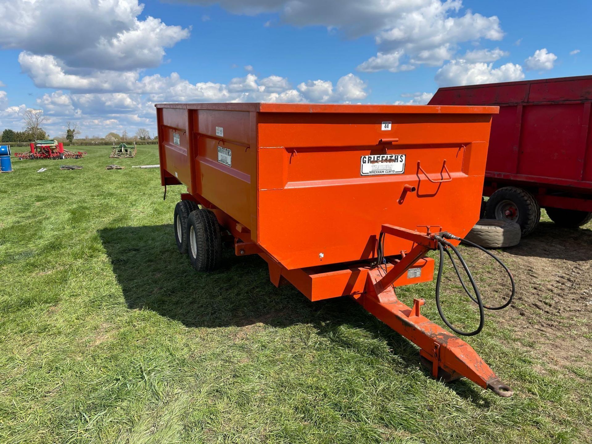 1984 Griffiths GT80 10t twin axle hydraulic tipping grain trailer with manual tailgate and grain chu - Image 15 of 15
