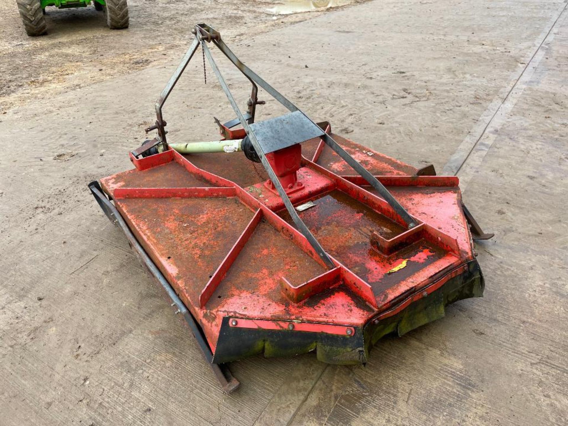 2002 Kuhn 5ft linkage mounted pasture topper. Serial No: 024056. ​​​​​​​N.B. Instruction manual in o - Image 4 of 8