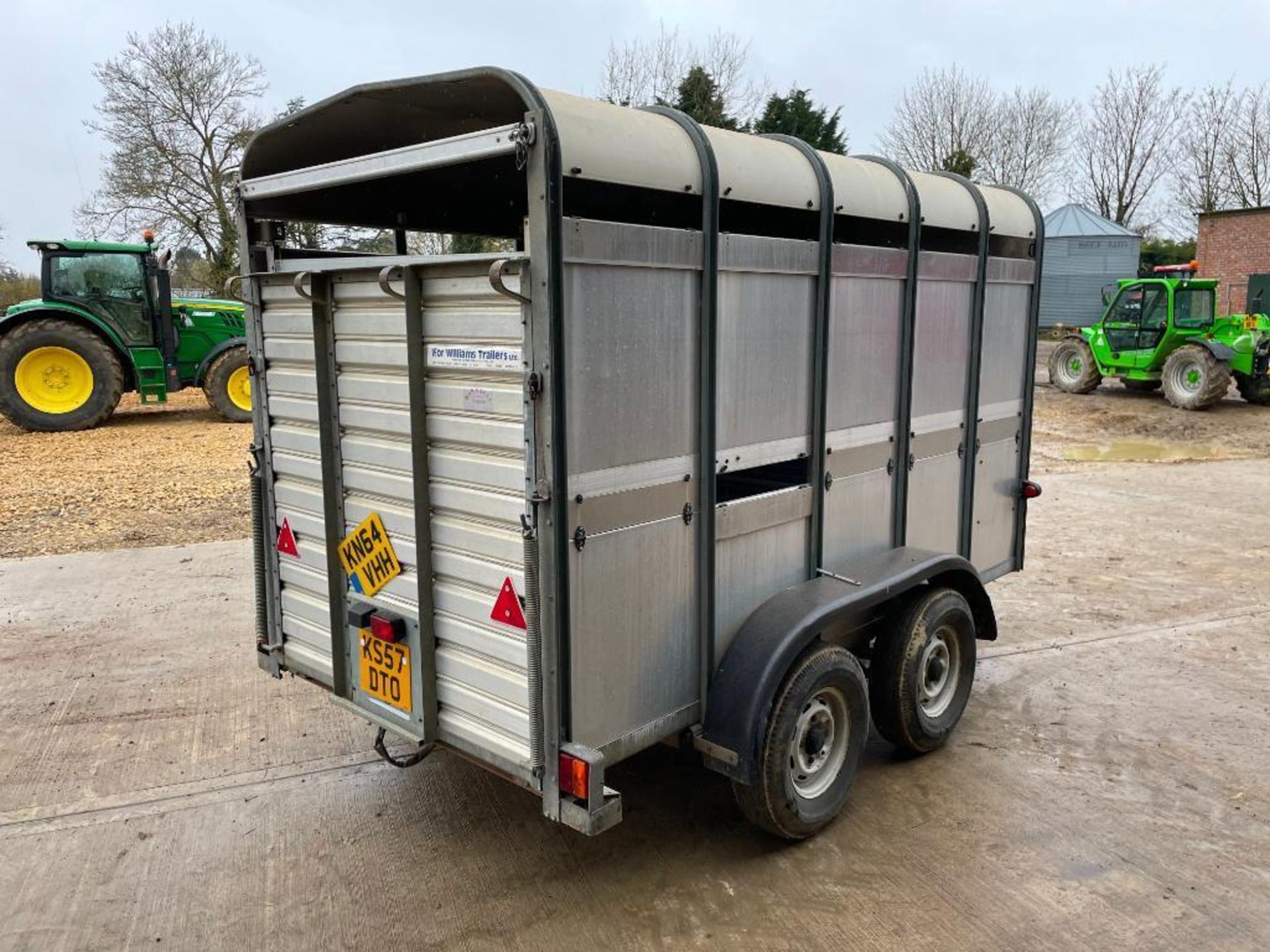 Ifor Williams TA-5-G twin axle livestock trailer with partition gate. Serial No: 131356 - Image 6 of 14