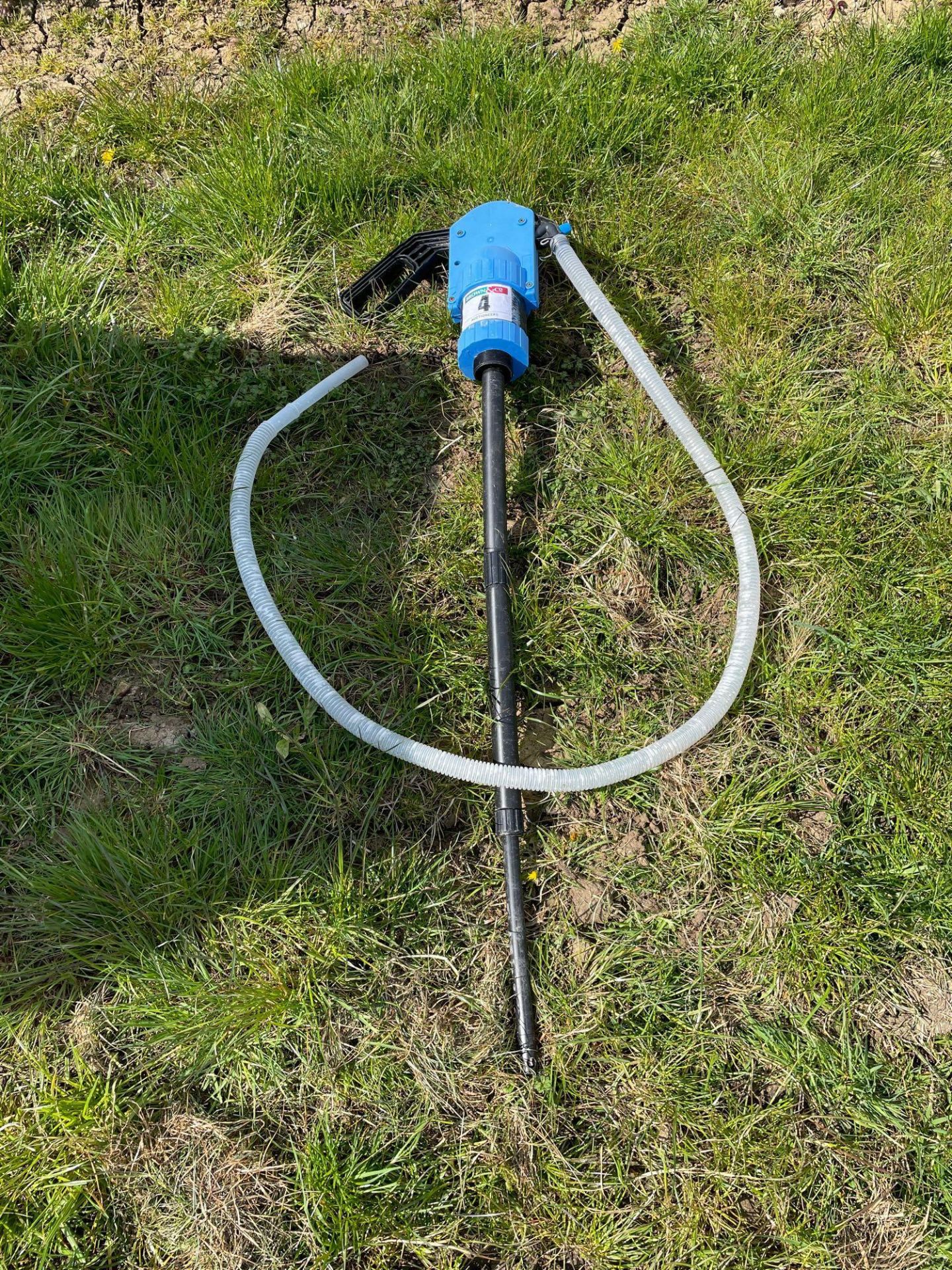 Manual ad-blue pump - Image 2 of 2