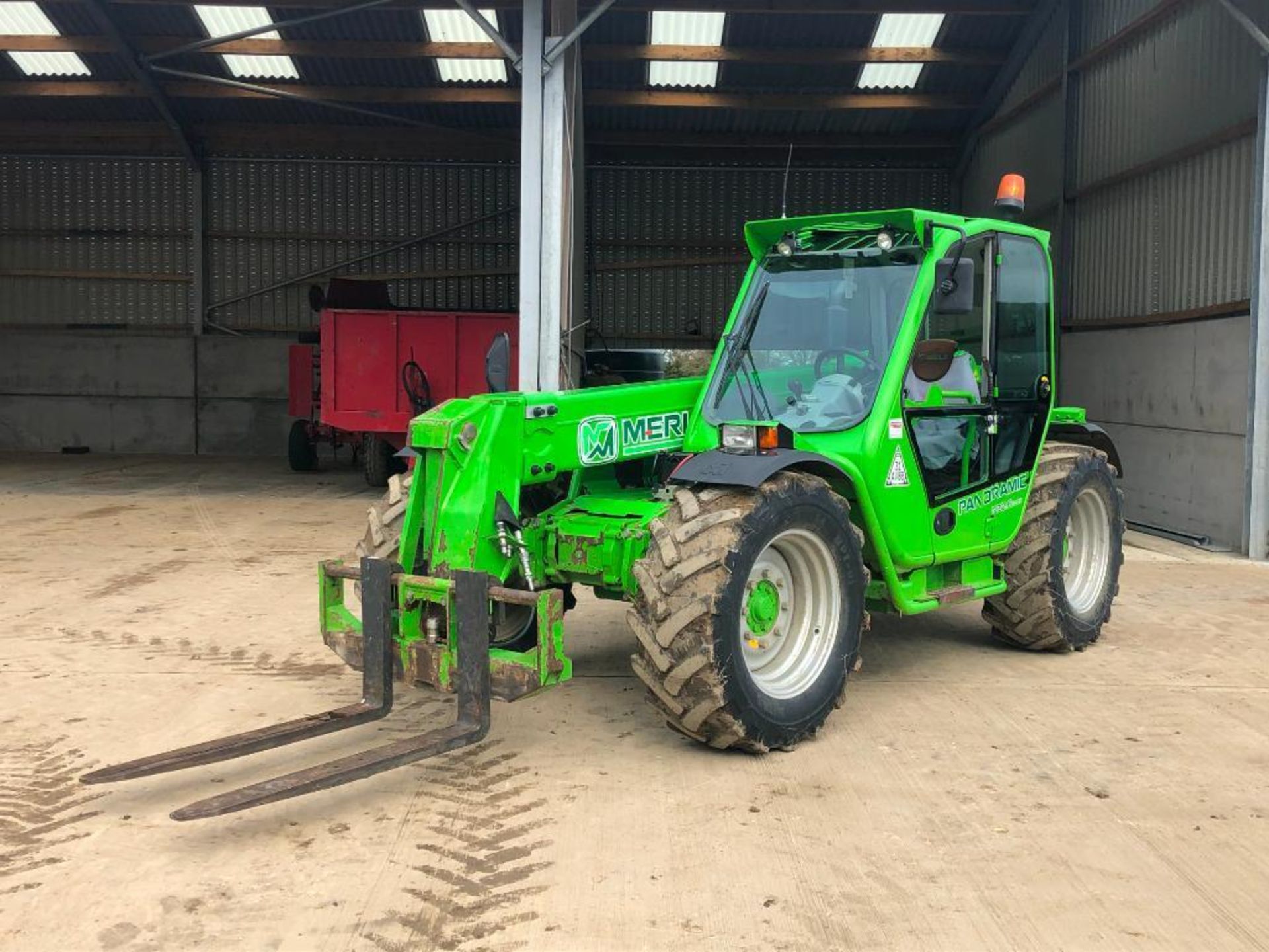 2008 Merlo Panoramic P32.6 Plus telescopic loader with pallet tines and pickup hitch on 405/70-24 wh