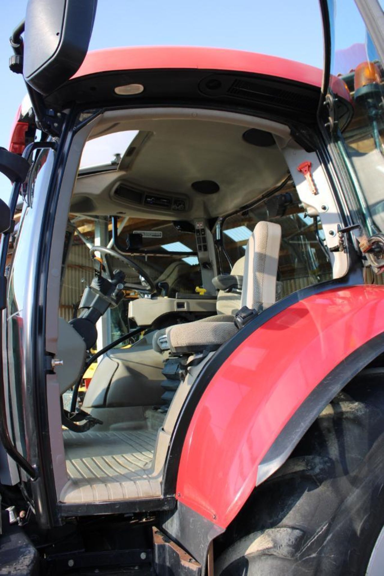 2013 Case Maxxum 140 50kph 4wd Powershift tractor with multicontroller joystick, front linkage, cab - Image 33 of 40