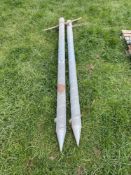 Pair grain aeration spears