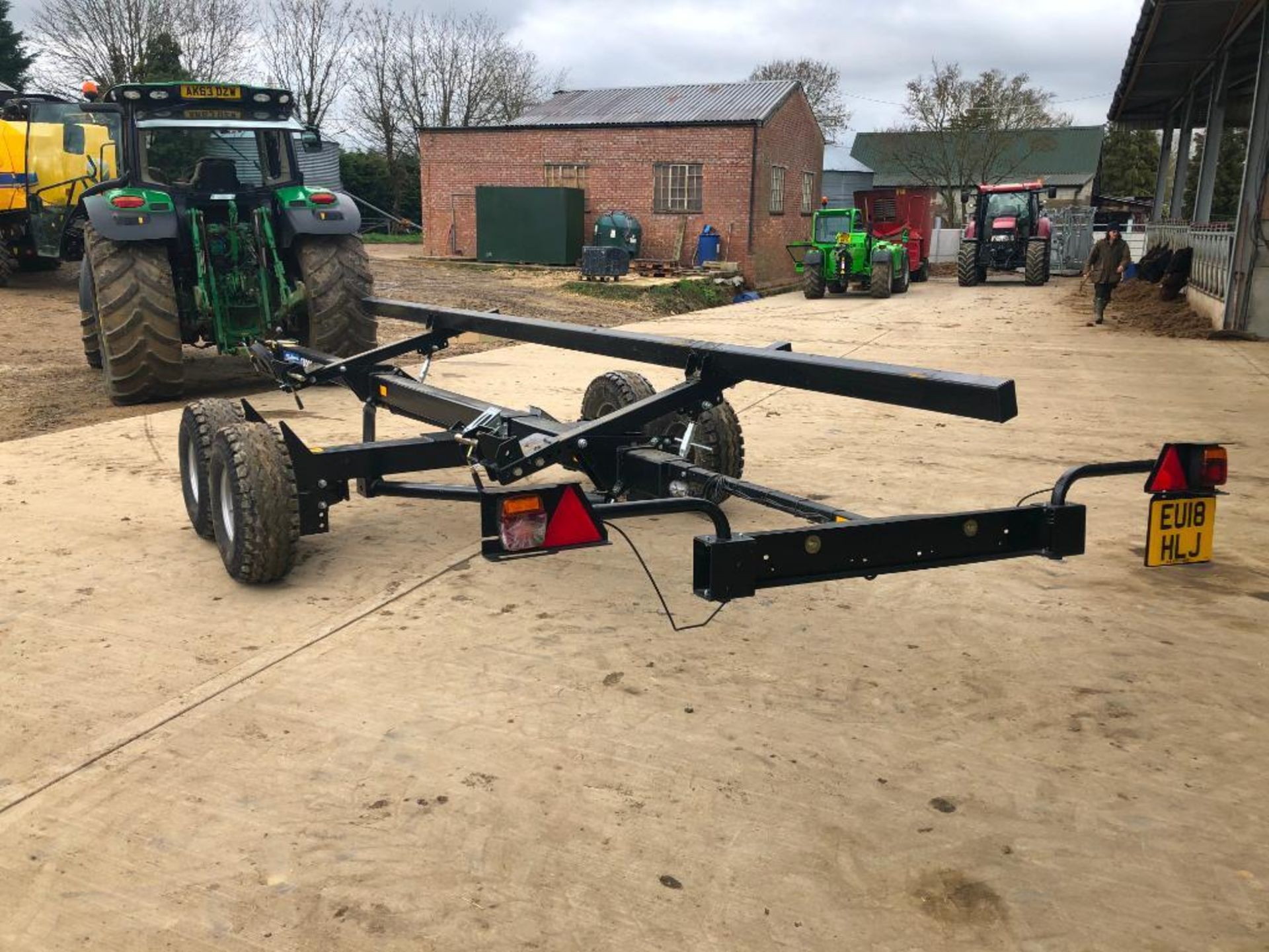 2018 New Holland TC5.90 combine harvester with straw chopper and Ceres 8000i grain monitoring system - Image 10 of 35