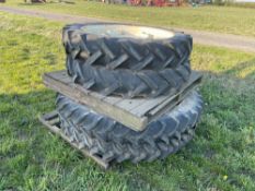 Set row crop wheels and tyres 9.5-36 front and 230/95R48 rear