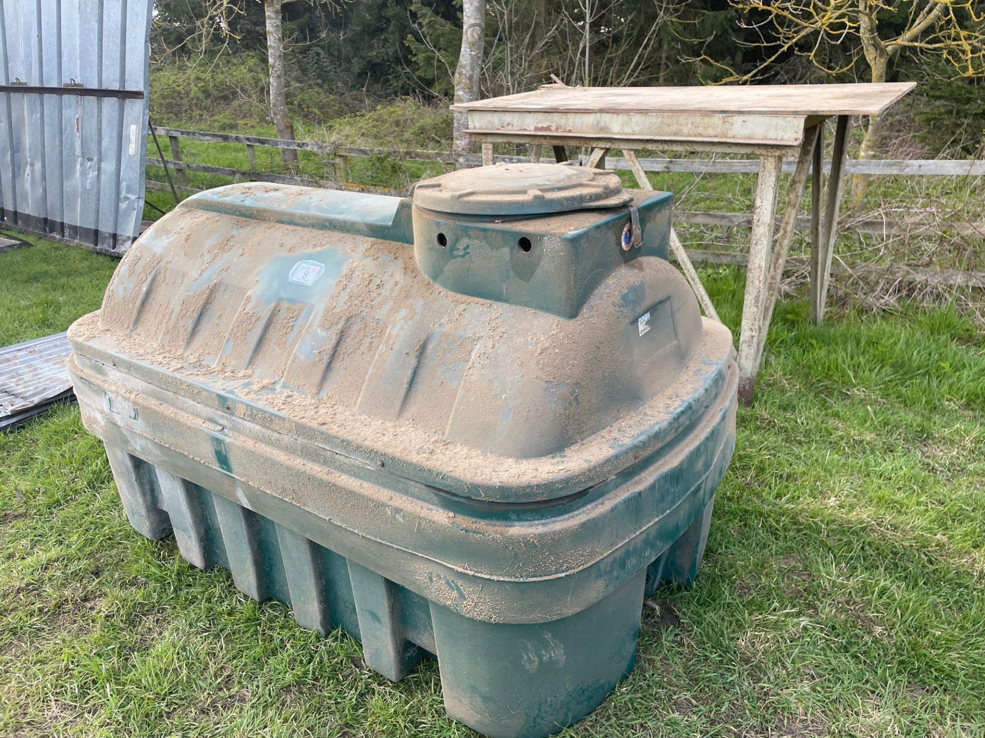 Balmoral bunded plastic tank on stand - Image 2 of 2