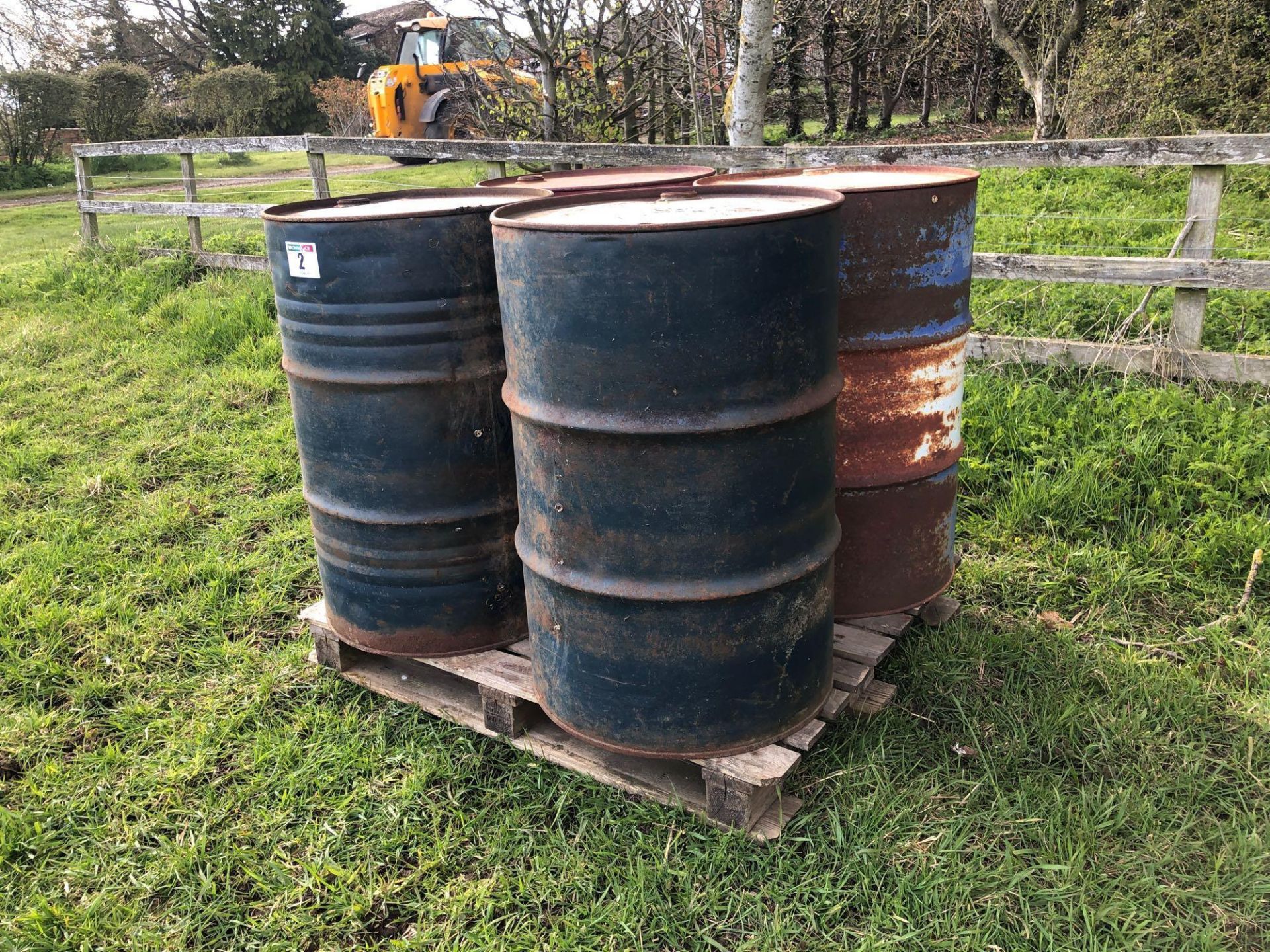 Quantity empty oil drums