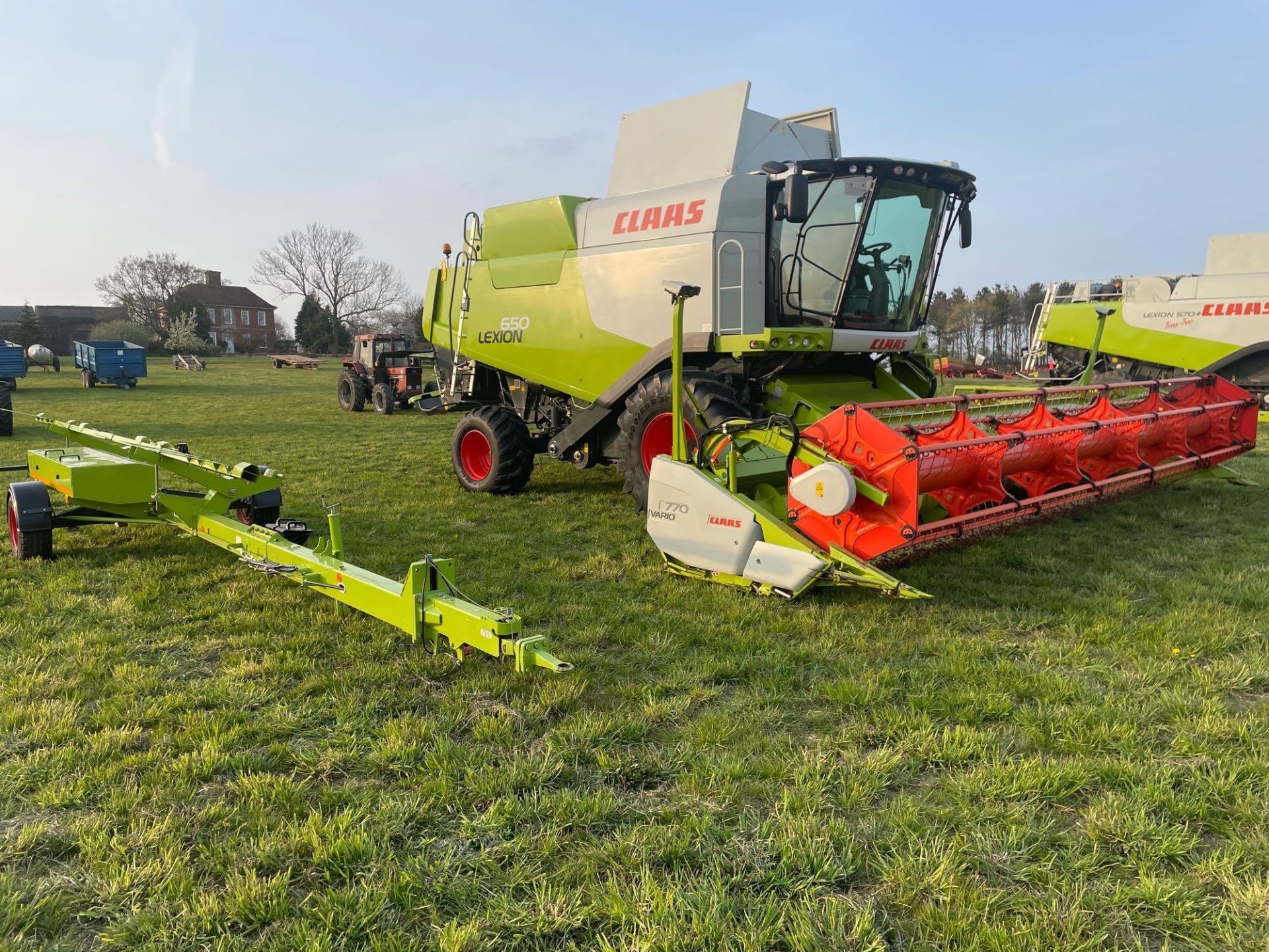 2015 Claas Lexion 650 combine harvester, telematics ready with straw chopper and rear tow hitch and - Image 22 of 22