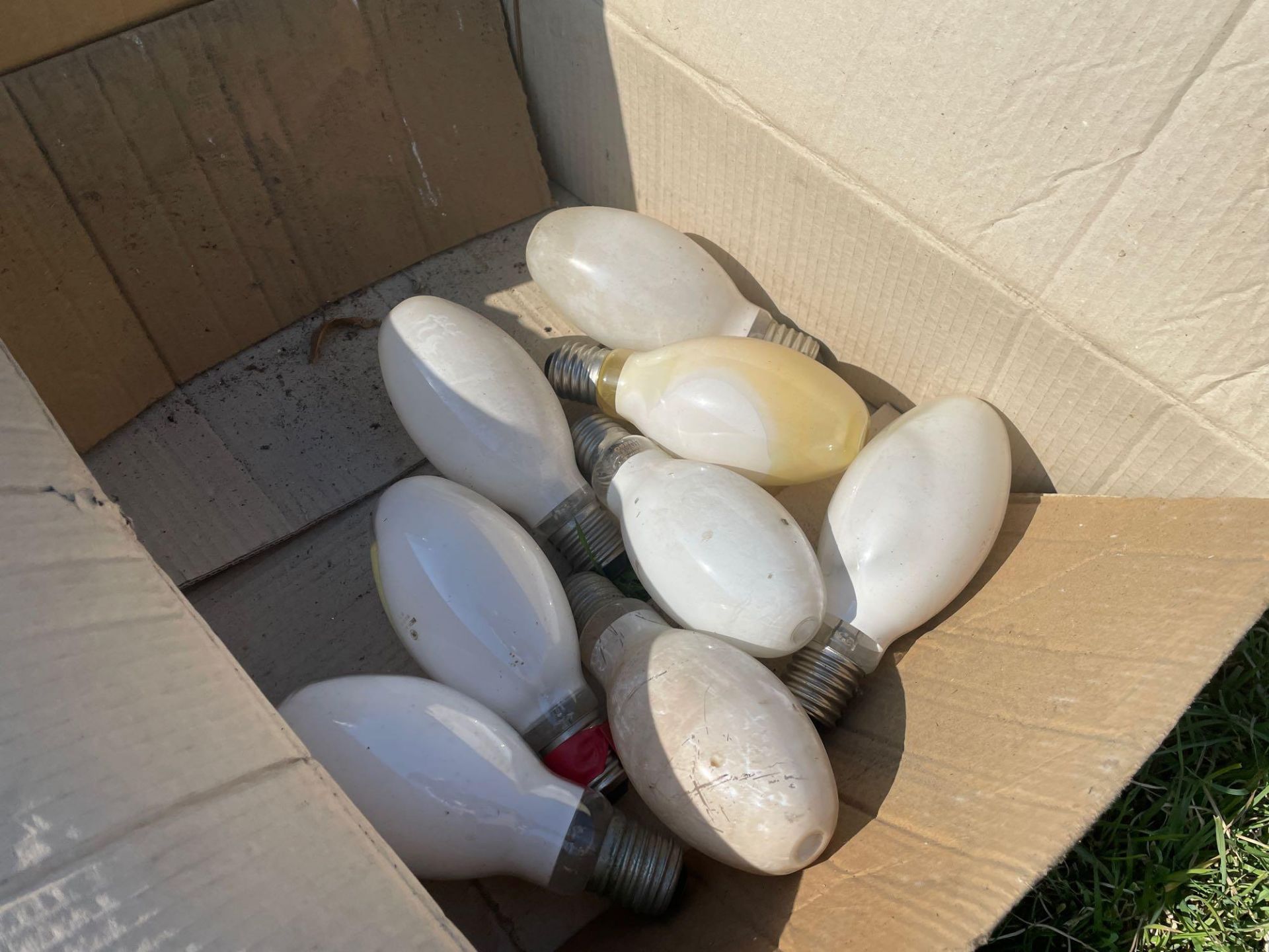 Quantity light bulbs and tractor lights - Image 2 of 3