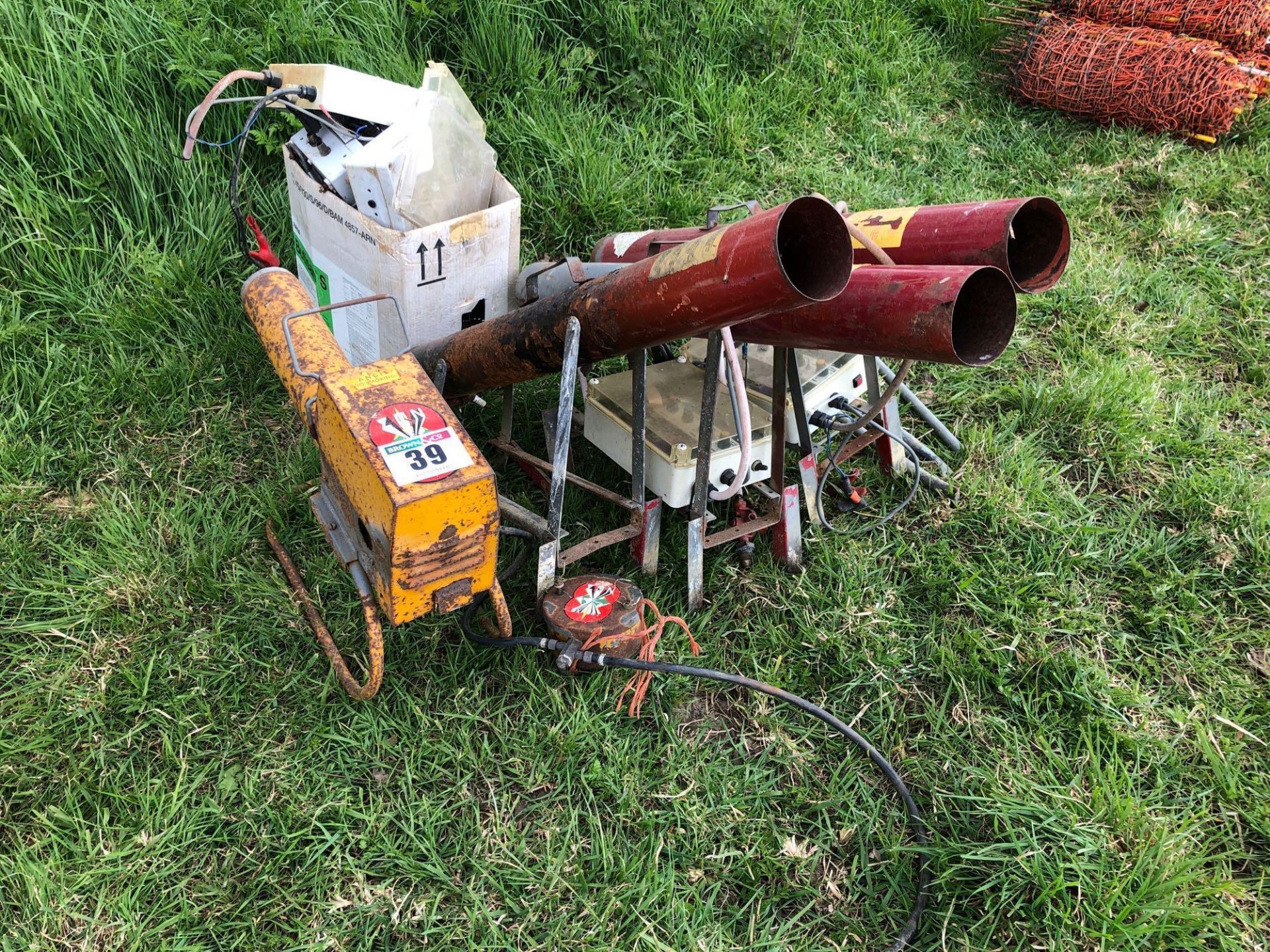 Quantity gas guns, spares or repairs