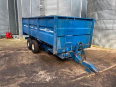 1986 AS Marston 10t twin axle hydraulic tipping trailer with manual tailgate and grain chute. Serial